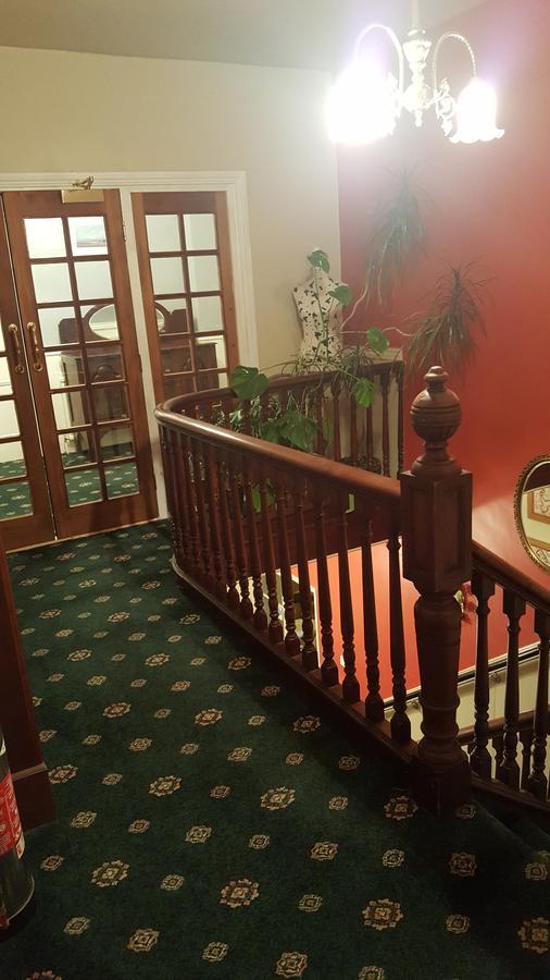 Tower Hotel 塔尔加斯 外观 照片